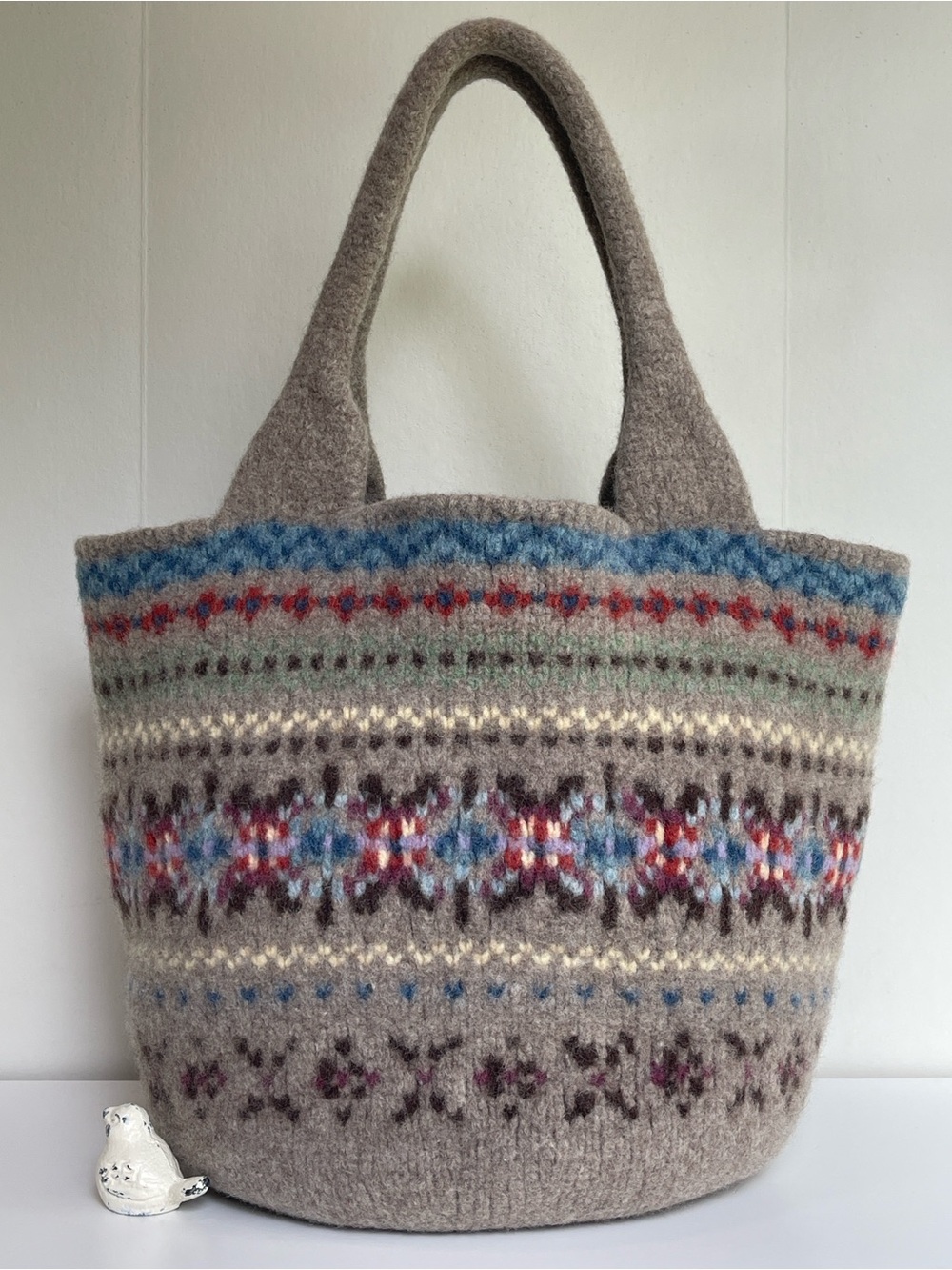 Rugby Ralph Lauren %100 Lamb Wool Classic Fair Isle Pattern Hand Knitted Bag - Picture 7 of 17
